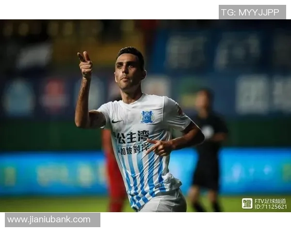 足球阿皮亚的崛起与发展探讨及其对全球足球的影响分析